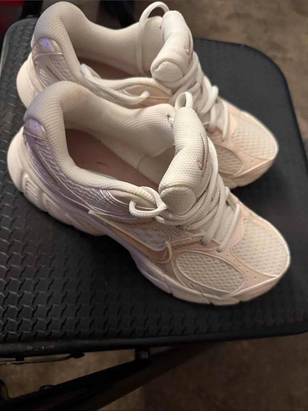 Nike Women’s Pale Pink and White Mesh Sneakers v4